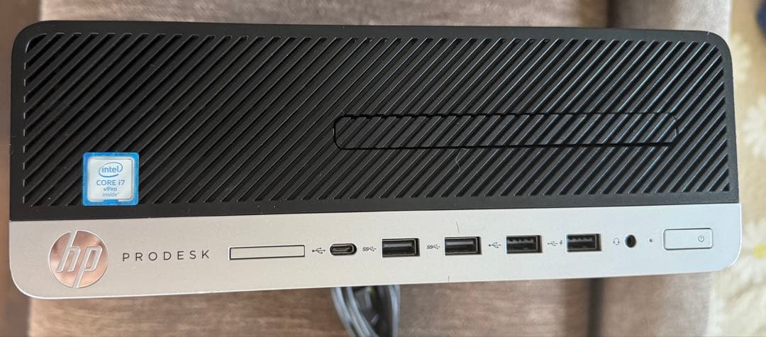 爆速 省スペースデスクトップ Corei7 大容量SSD メモリ16GB