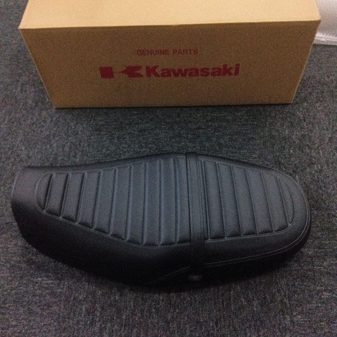 Kawasaki z900rs 純正ハイシート　 99994-1023
