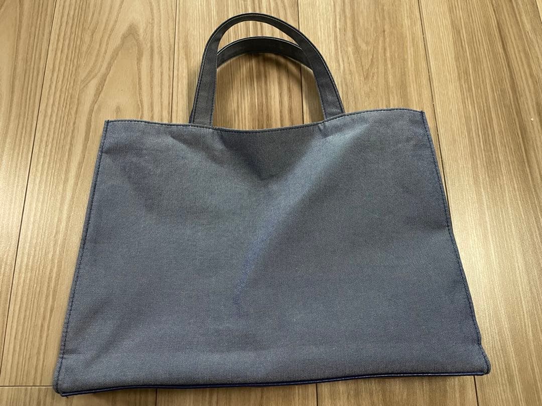 ファミリア　スケッチブックデニム風バッグ