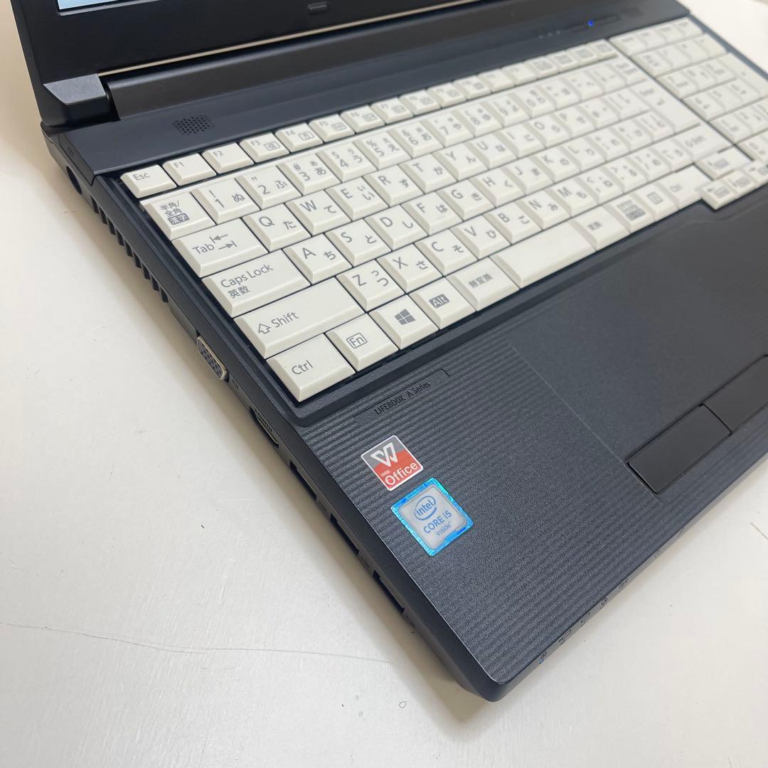 #926 富士通 A576/P i5-6200U 8GB SSD128GB