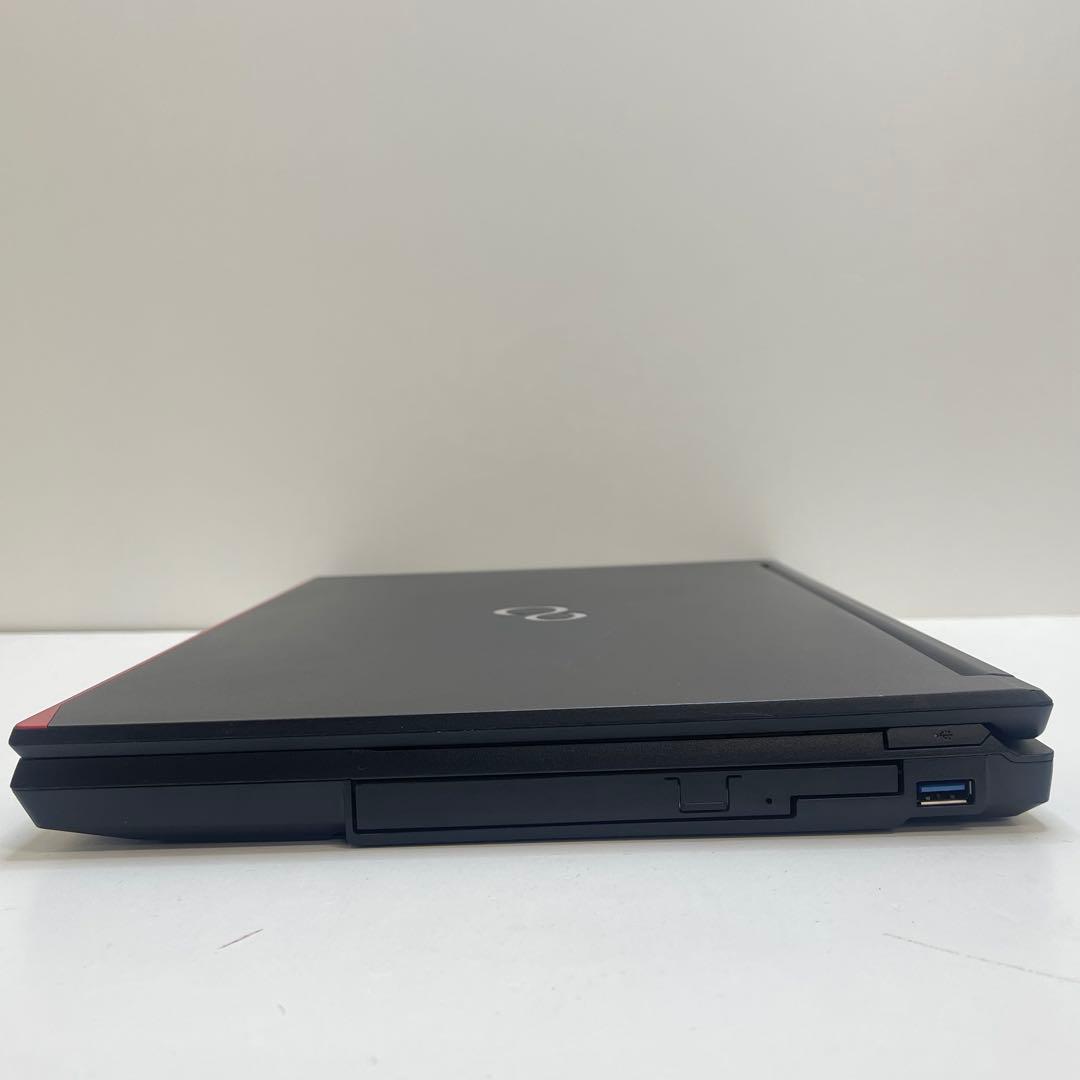 #926 富士通 A576/P i5-6200U 8GB SSD128GB