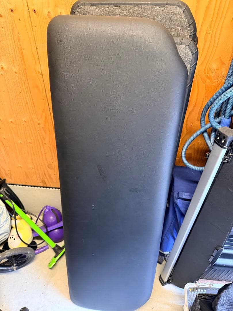 ハイエース　ベット　フレーム付き