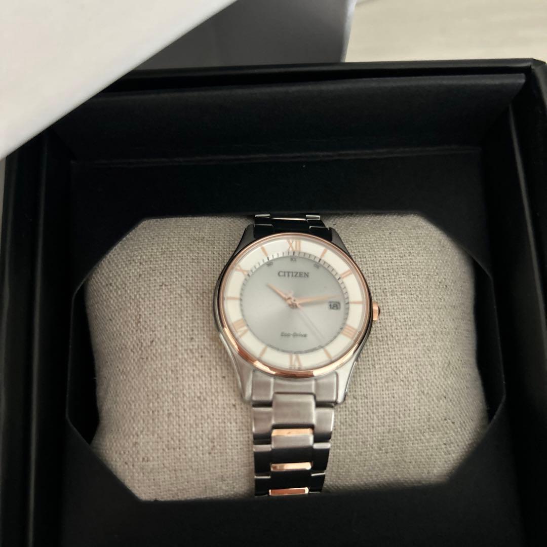 新品！シチズン レディス用腕時計 化粧箱付き！プレゼントにいかが？