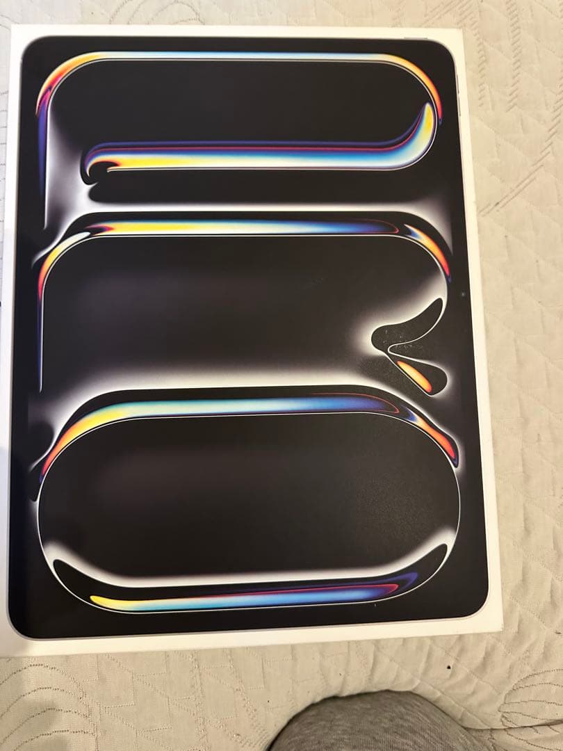 iPad Pro 13インチ　wifiモデル　シルバー 充電器付き　m4