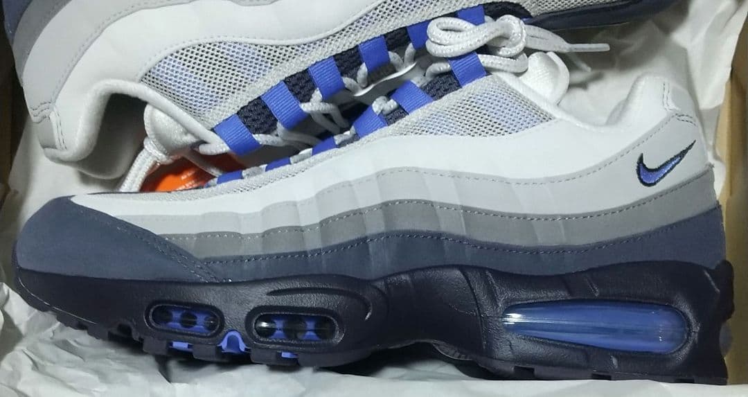 日本未発売 ナイキ エアマックス 95 ビッグ バブル HM4740-009