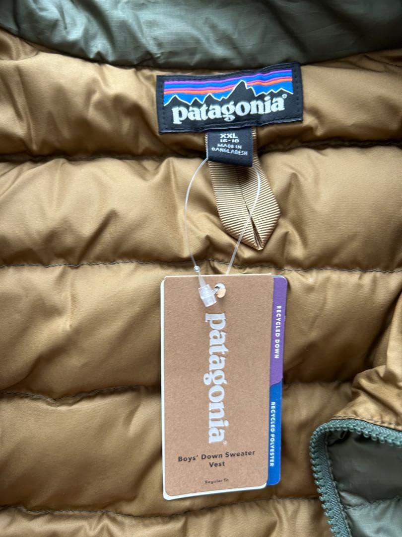 新品パタゴニア キッズXXLダウンベスト大人もOK