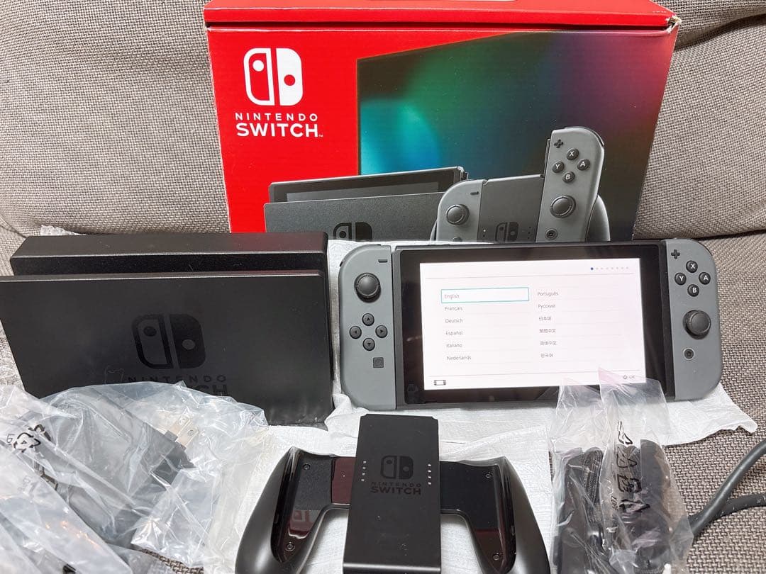 Nintendo Switch ニンテンドースイッチ本体　グレー　箱有り