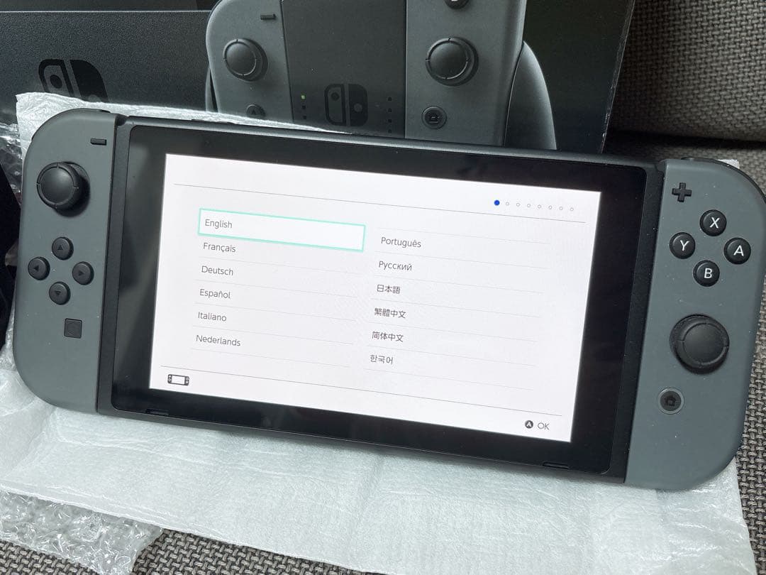 Nintendo Switch ニンテンドースイッチ本体　グレー　箱有り