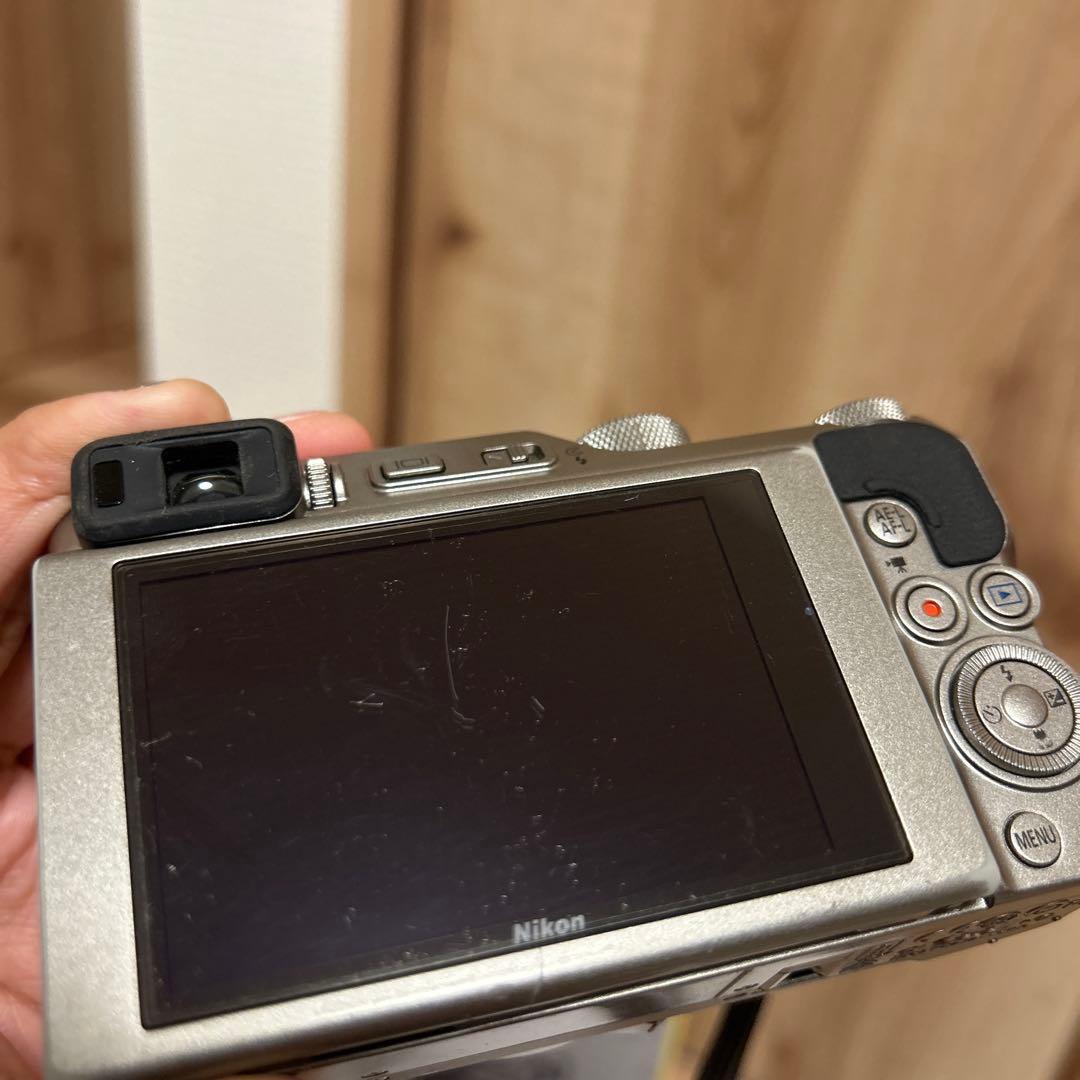 Nikon COOLPIX A1000 シルバーコンデジコンパクトデジタルカメラ