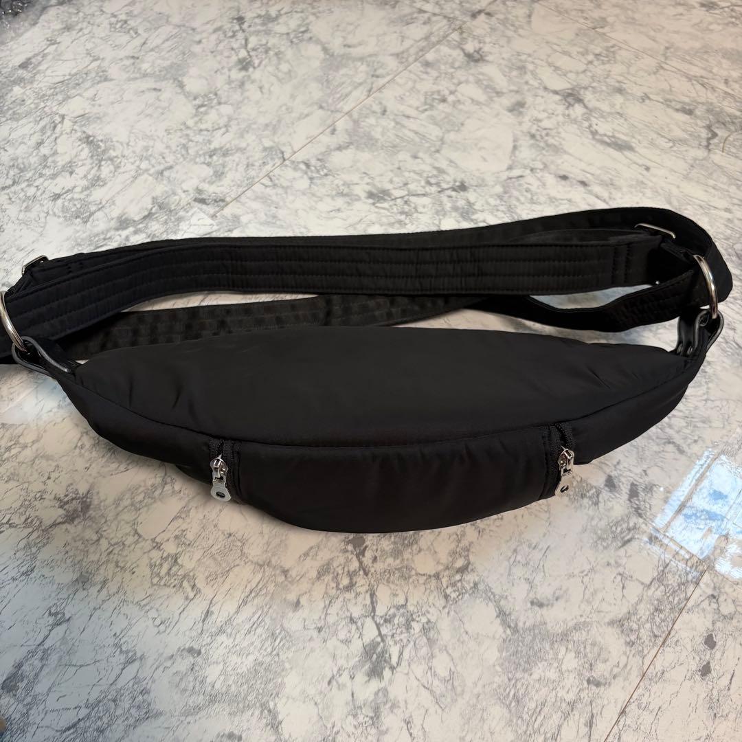 備品✨ノルンマーニ 抱っこバッグ ナイトブラック ヒップシート