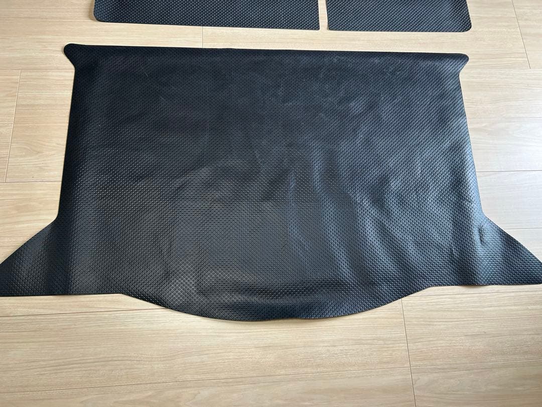 純正ホンダフィットGE6カーゴマット