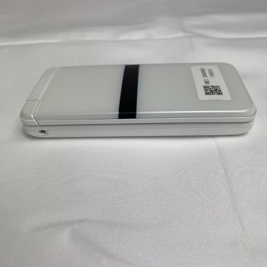 ★DIGNOケータイ NTT docomo ホワイト KY-42C