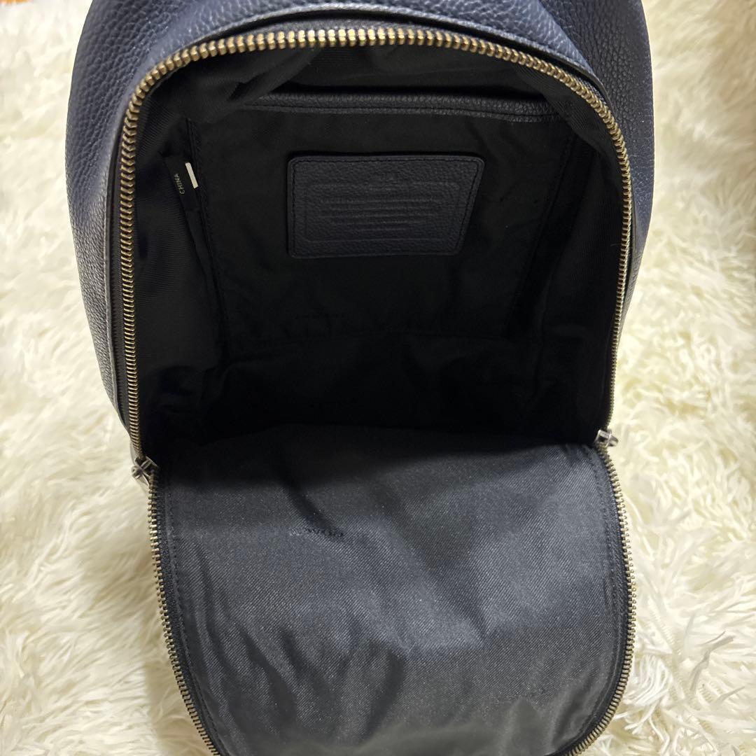 【コーチ】ボディバッグ ショルダーバッグレザー 本革 シボ革 ネイビー ブラック