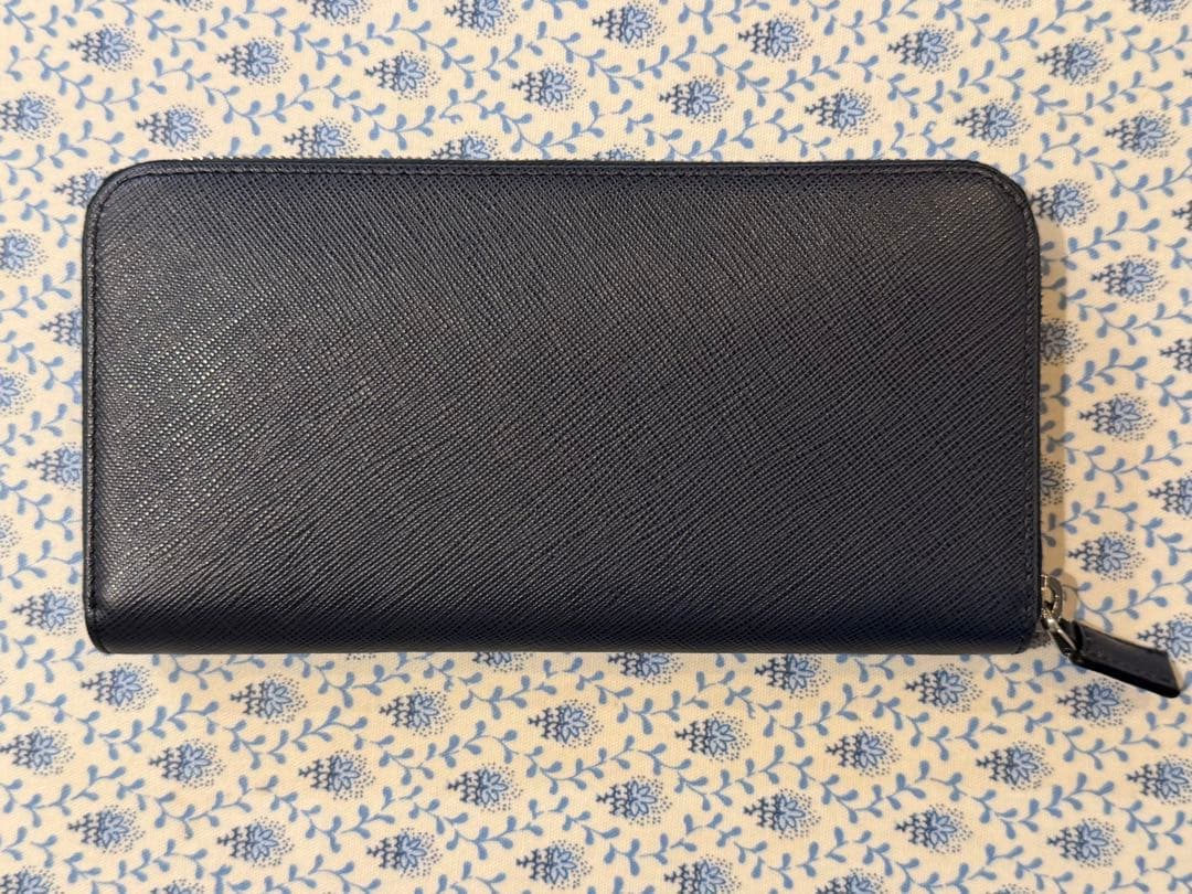 【笑顔】PRADA 長財布