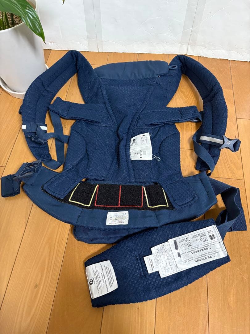 【送料無料】正規品　エルゴベビー　オムニブリーズ　抱っこ紐　メッシュ　ネイビー