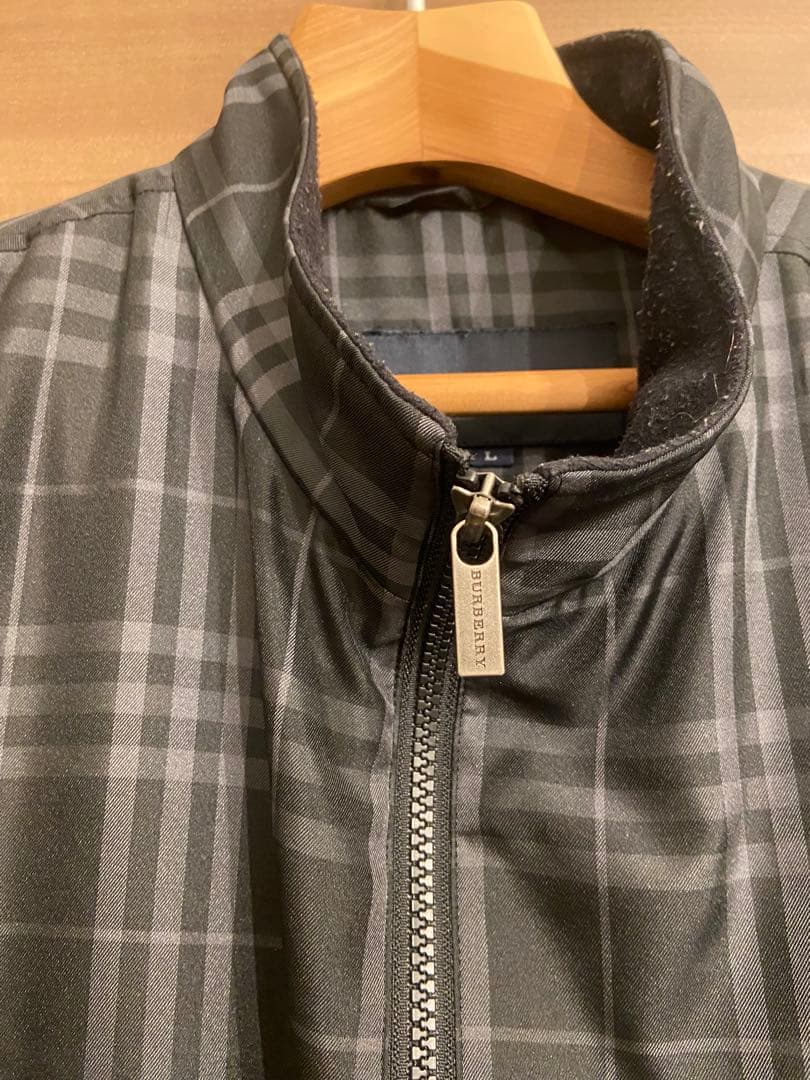 バーバリー　ダウンジャケット　L