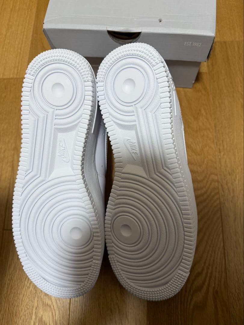 Nike Air Force 1 新品