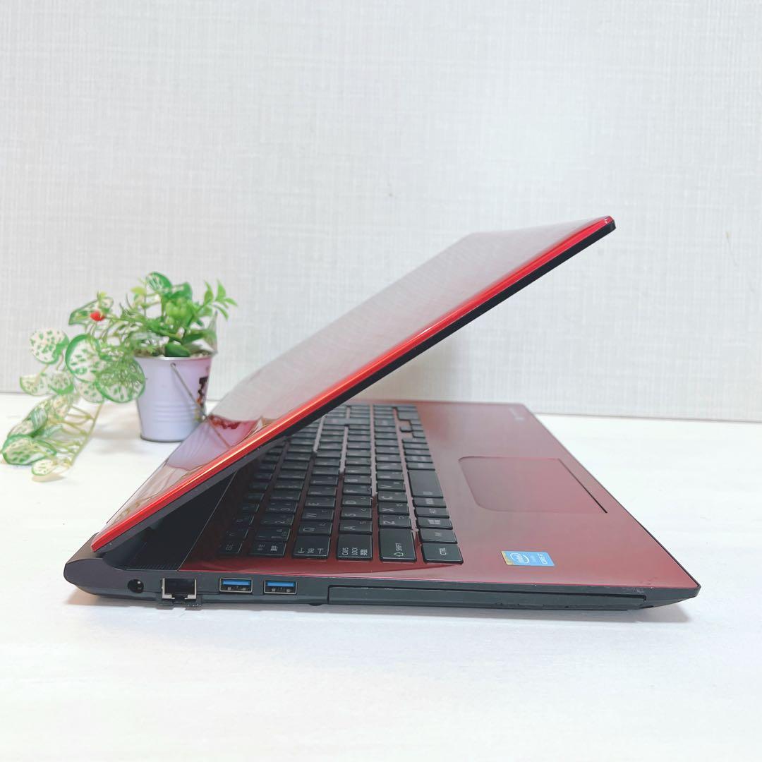 美品、光沢レッド、コアi7、8G、大容量SSD、オフィス2021&イラレが使える