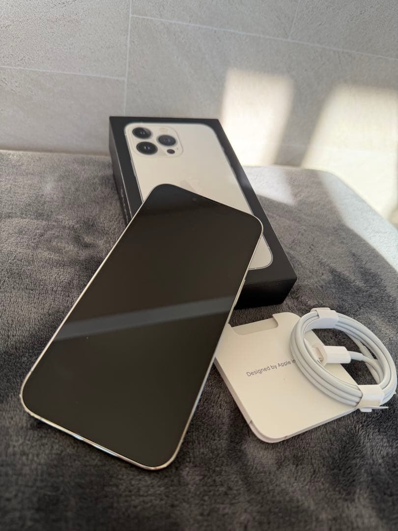 iPhone13Pro シルバー【256GB】