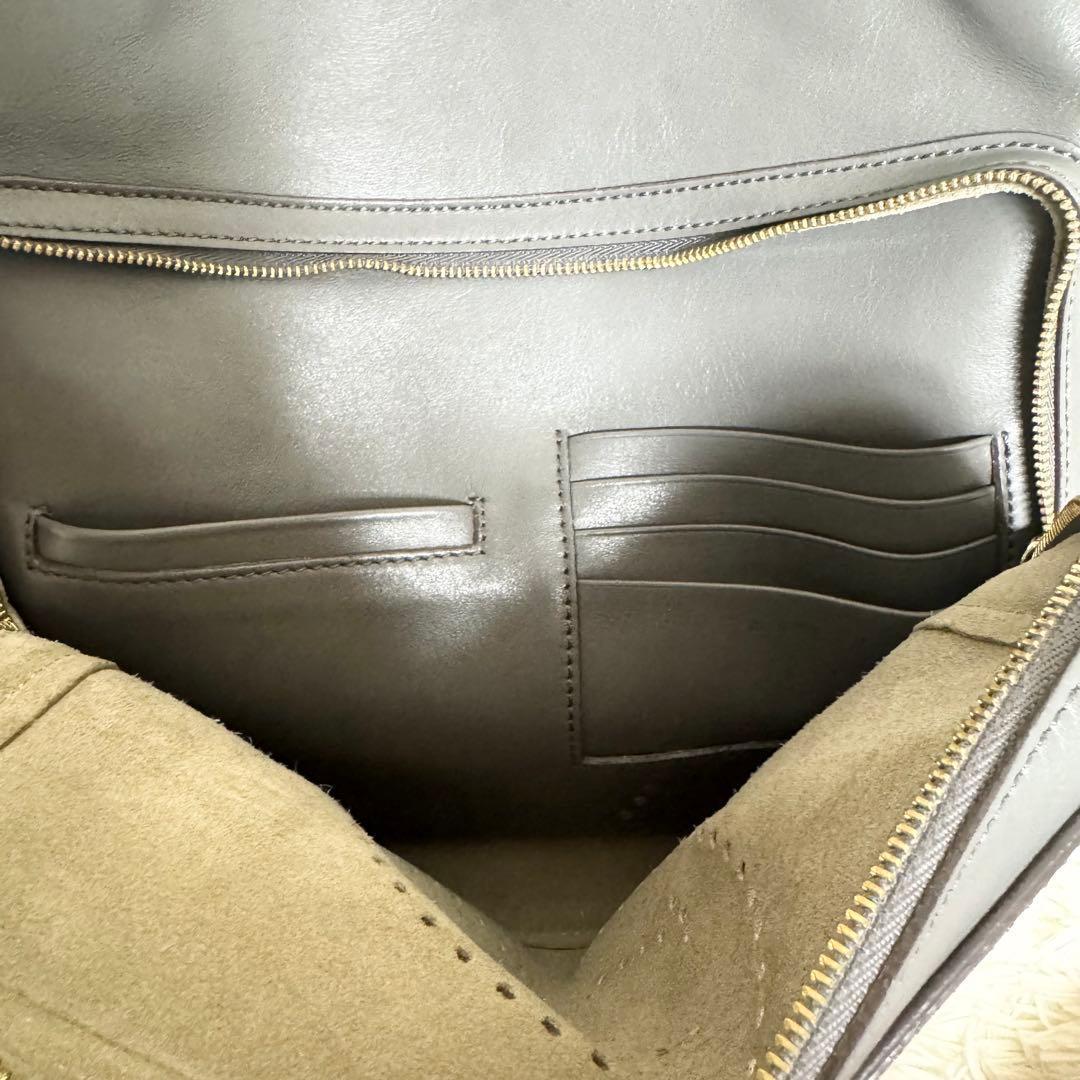 未使用級✨アニヤハインドマーチ リュック スマイリー レザー グレー パンチング