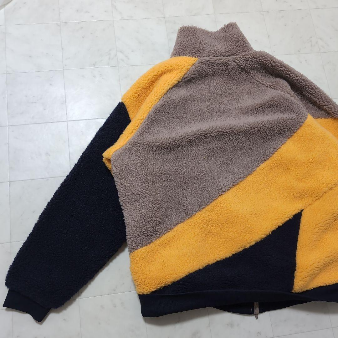 新品 グラニフ 第３弾 マクドナルド フレンズ2 ボアブルゾン