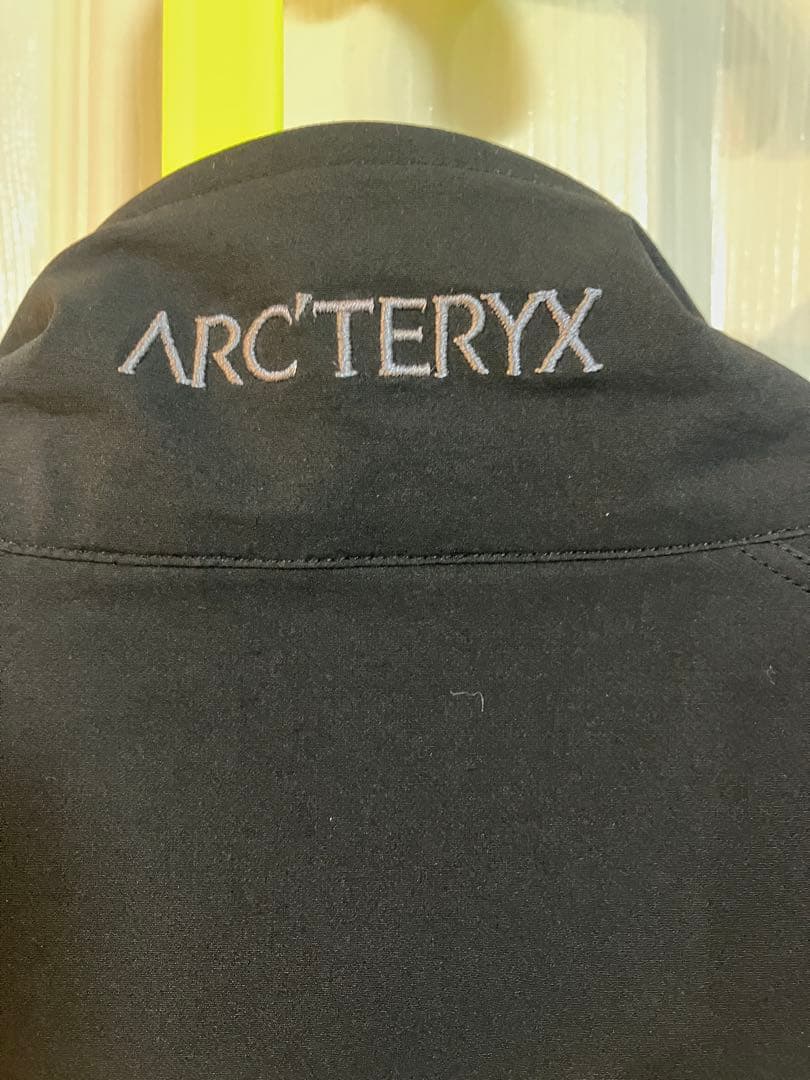 m*o様 美品 アークテリクス ガンマジャケット メンズ L ブラック 国内正規