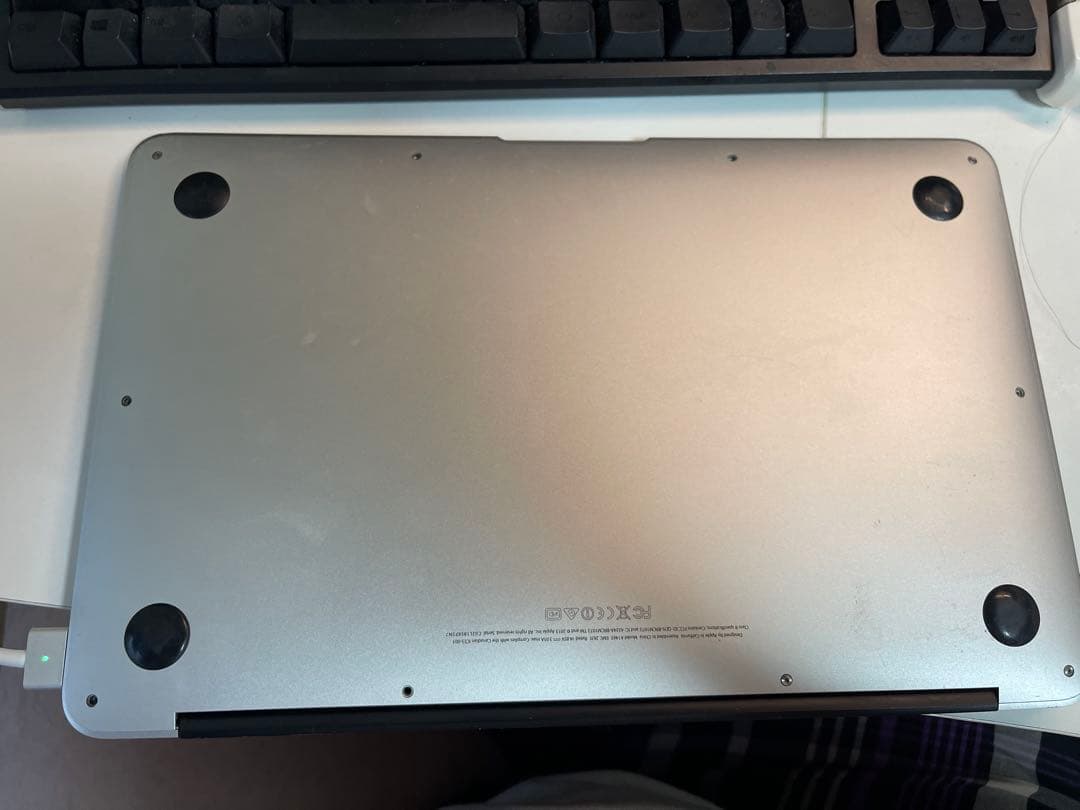 MacBook本体 MacBook Air mid 2013 11inch