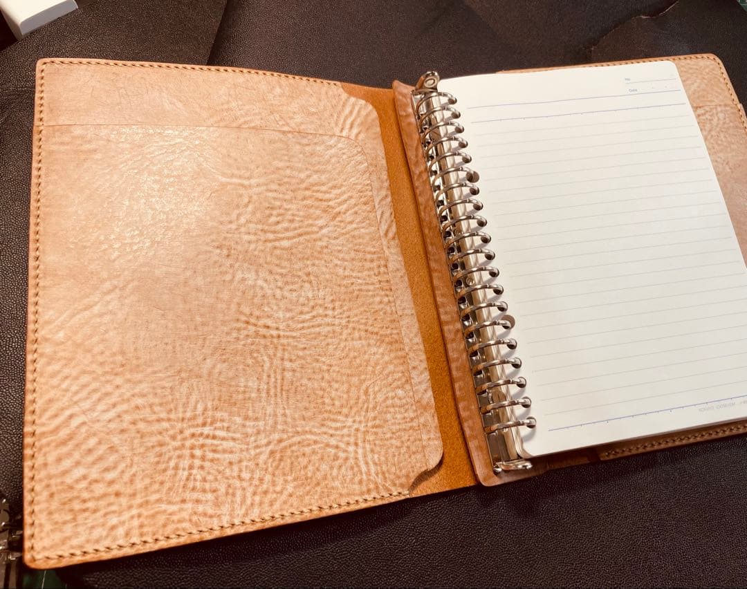 【てる】　A5 ルーズリーフバインダー　アラスカナチュラル