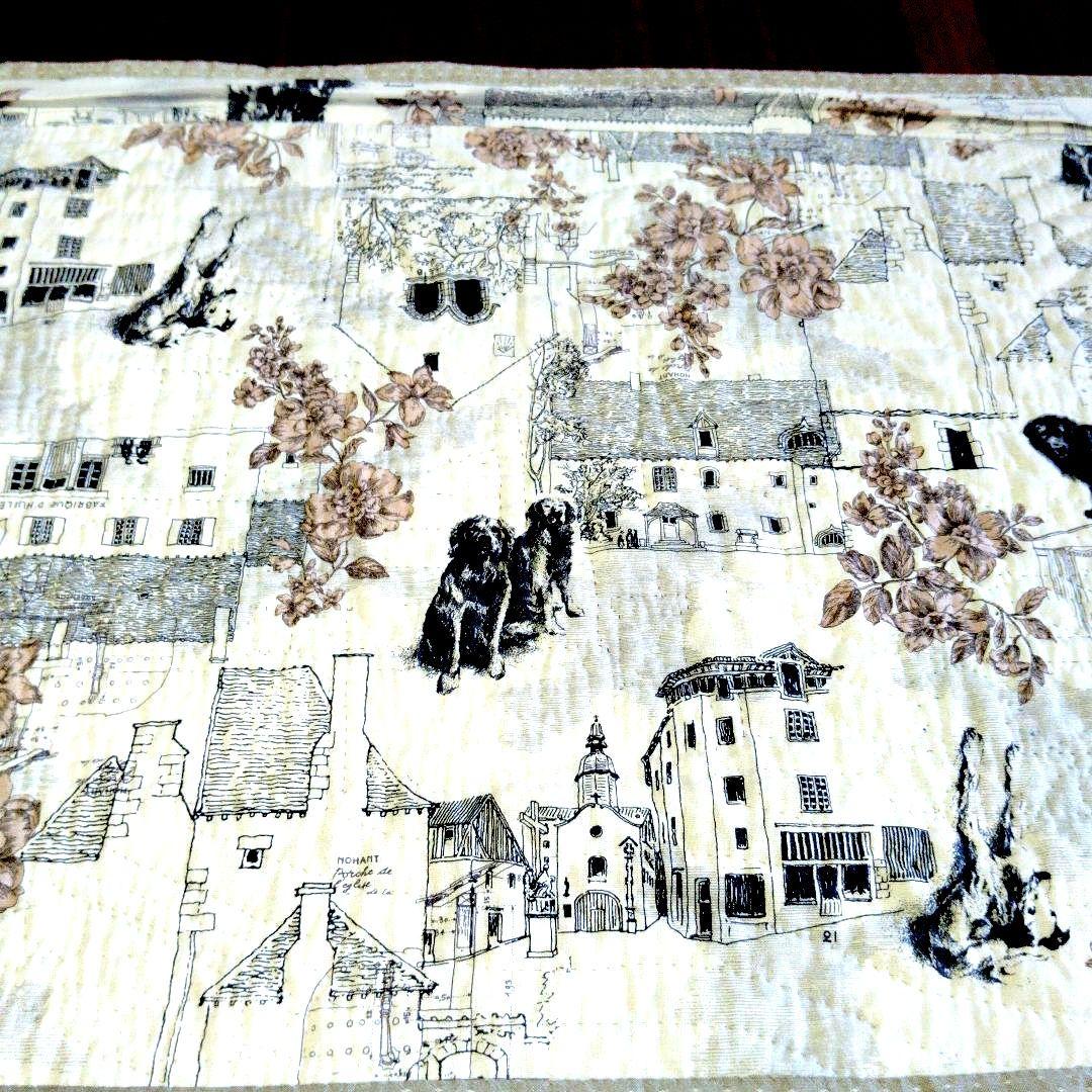 ハウスのパッチワークタペストリー【73】ミステリーキルト①③