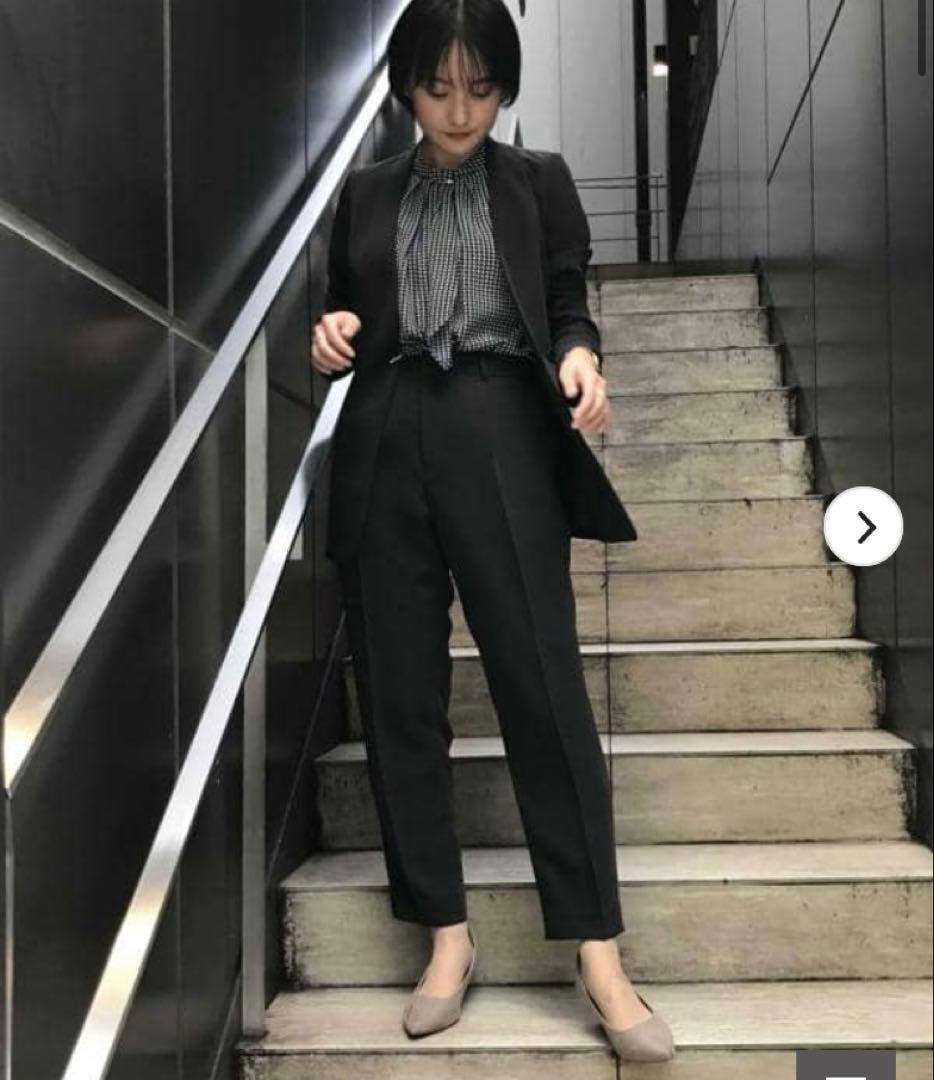 新品　ザスーツカンパニー　ダブルブレスト　パンツスーツ　ダブルクロスサテン