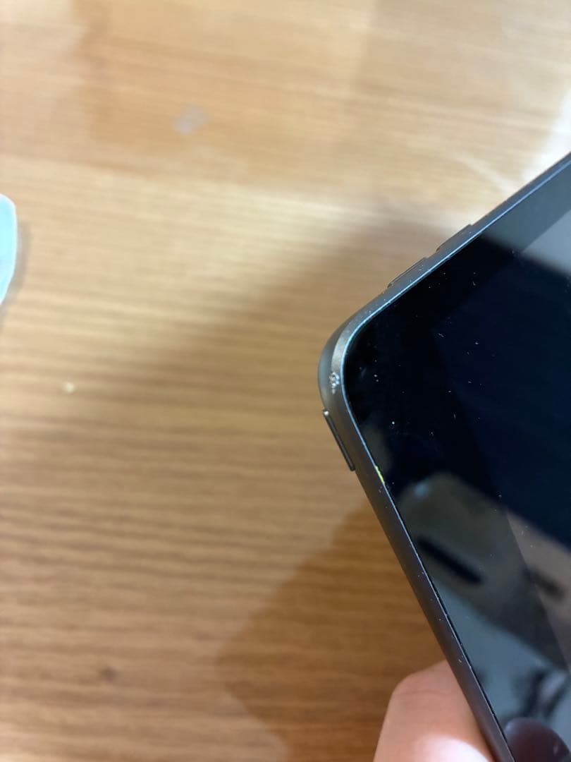 Apple iPad スペースグレー 本体　第８世代　128gb