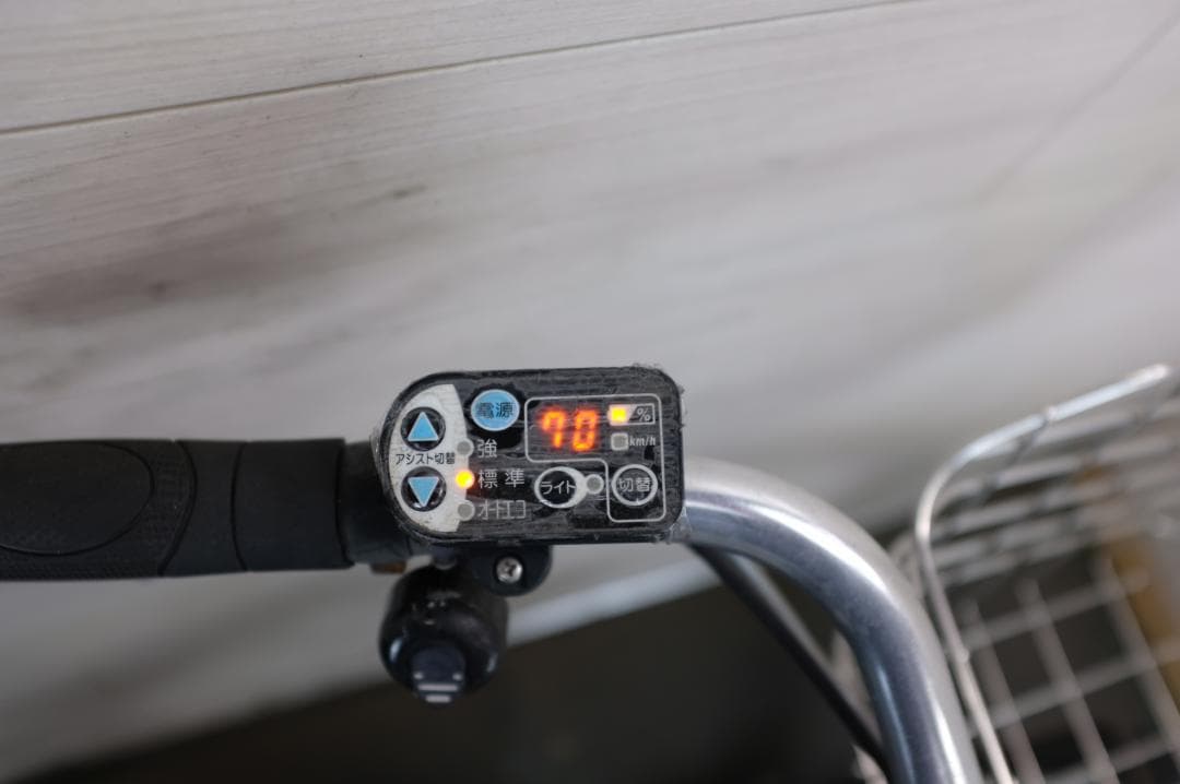 t*a様 ブリヂストン製　HYDEE.B　26インチ　3段　8.9Ah充電器あり