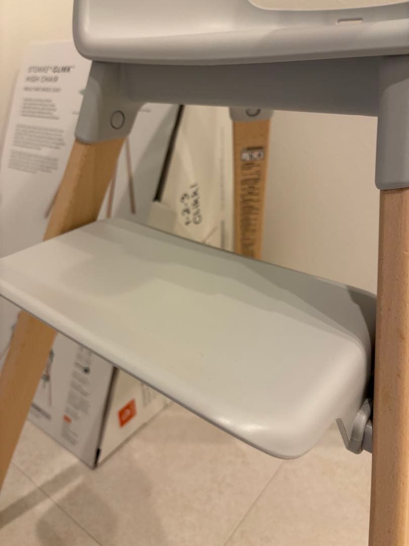 STOKKE CLIKK　クラウドグレー　ベビーハイチェア