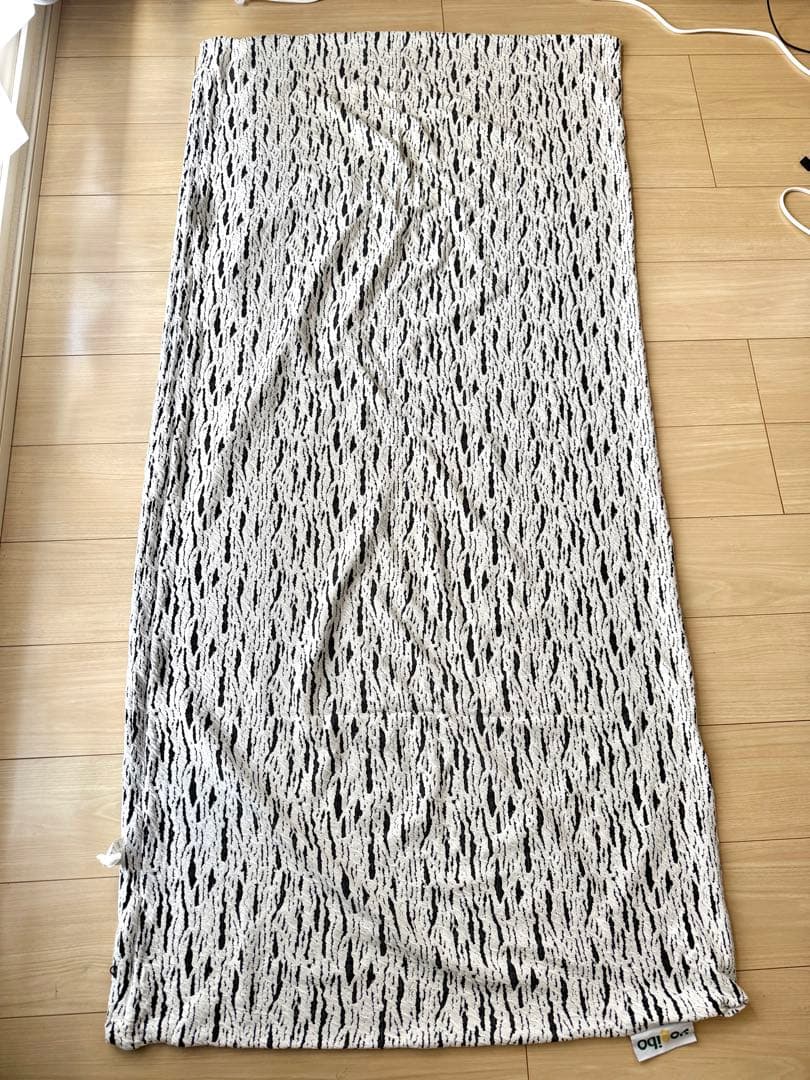 yoibo ビーズクッションカバー 白黒ストライプ