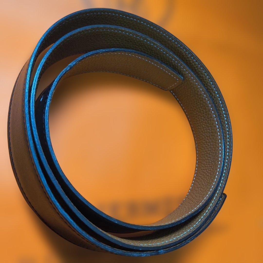 だ*い様 エルメス リバーシブル レザー ベルト 105 黒 茶 ▢P刻 バック