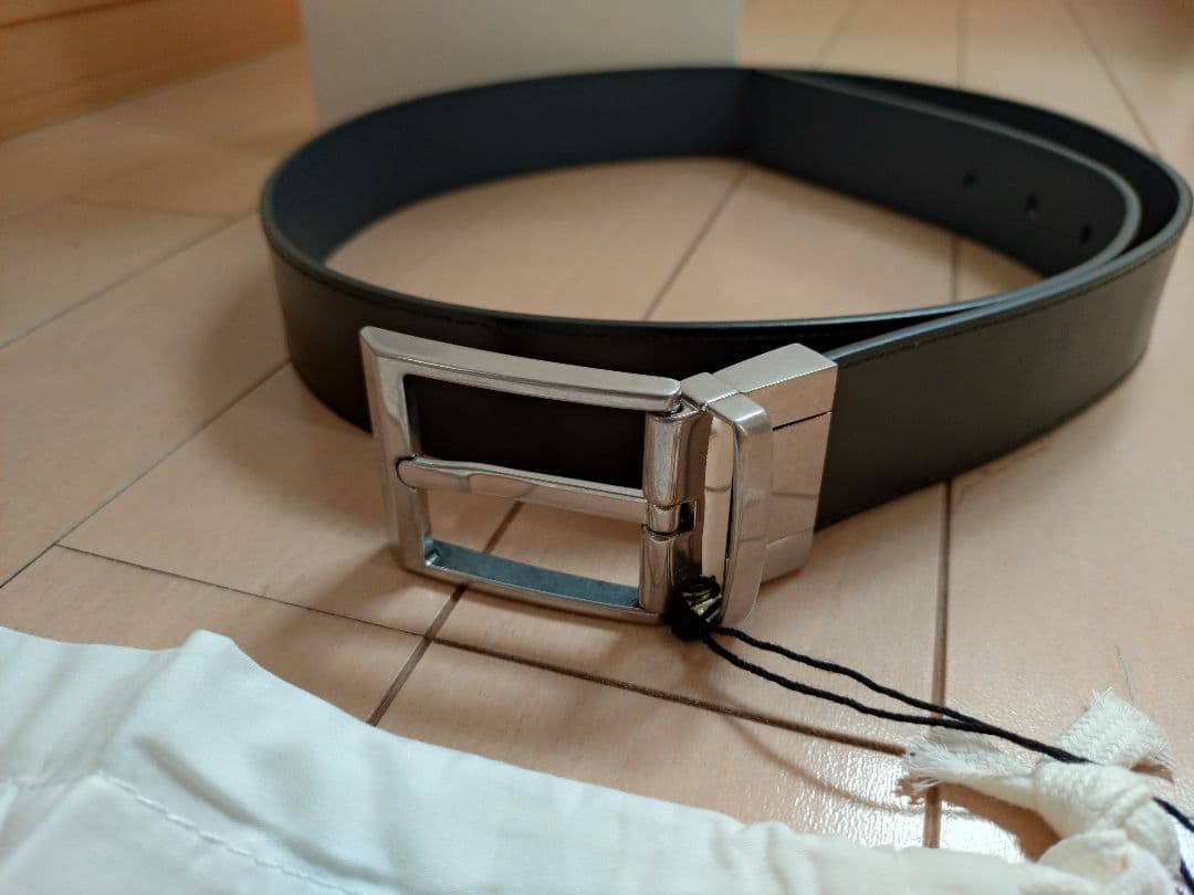 BALLY リバーシブルベルト　ブラック/ネイビー