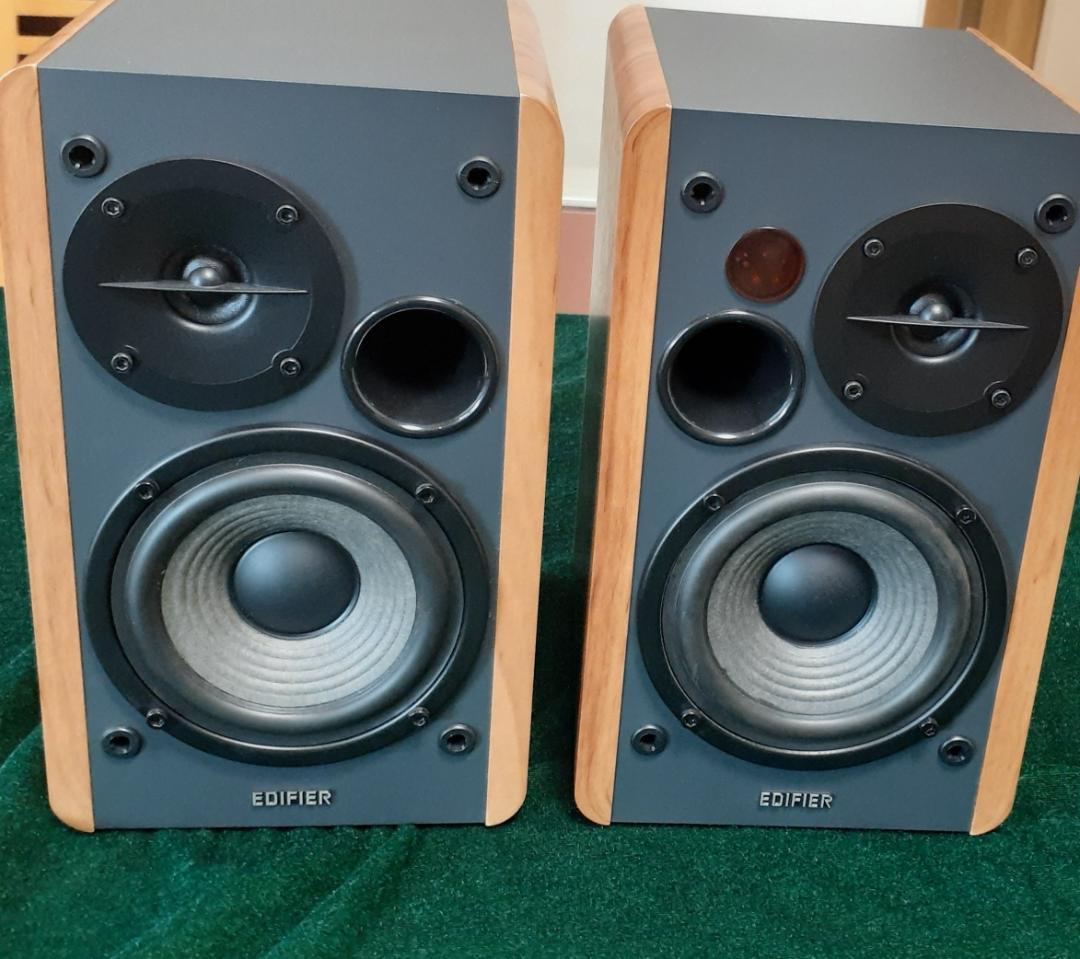 EDIFIER パワードブックシェルフスピーカー　R1280DBｓ