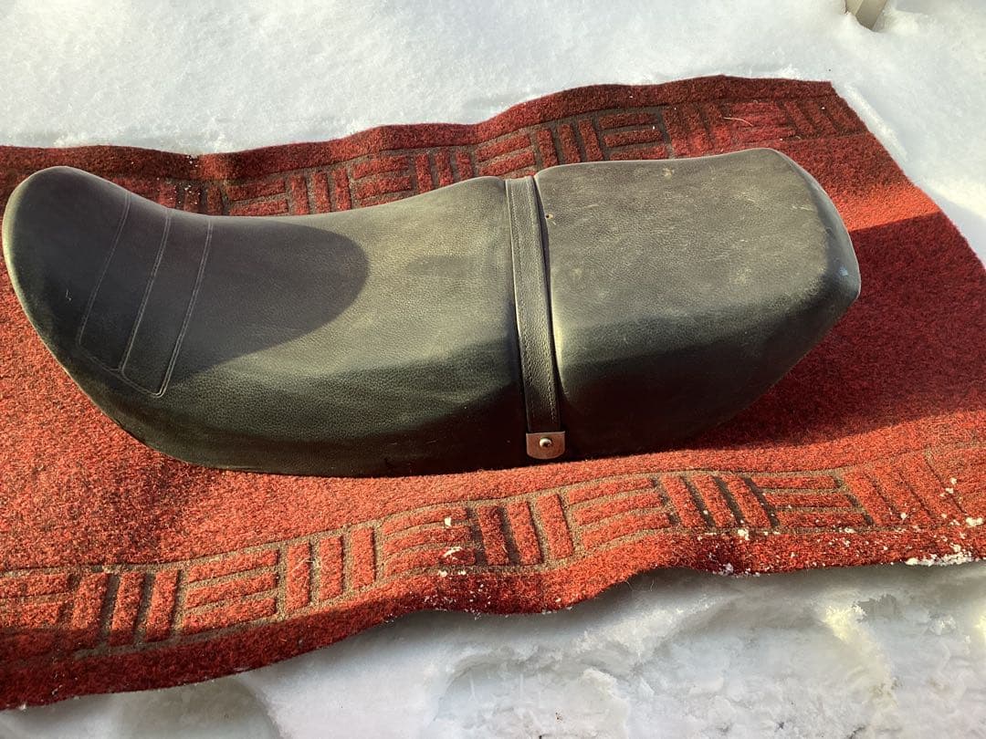 カワサキ純正GPZ400F用シート　当時物❗️