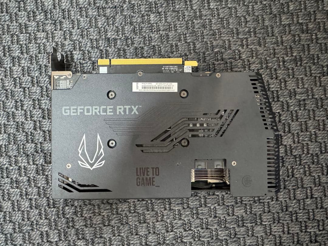 グラフィックボード・グラボ・ビデオカード GeForce RTX 3070 8GB ZOTAC Twin Edge OC