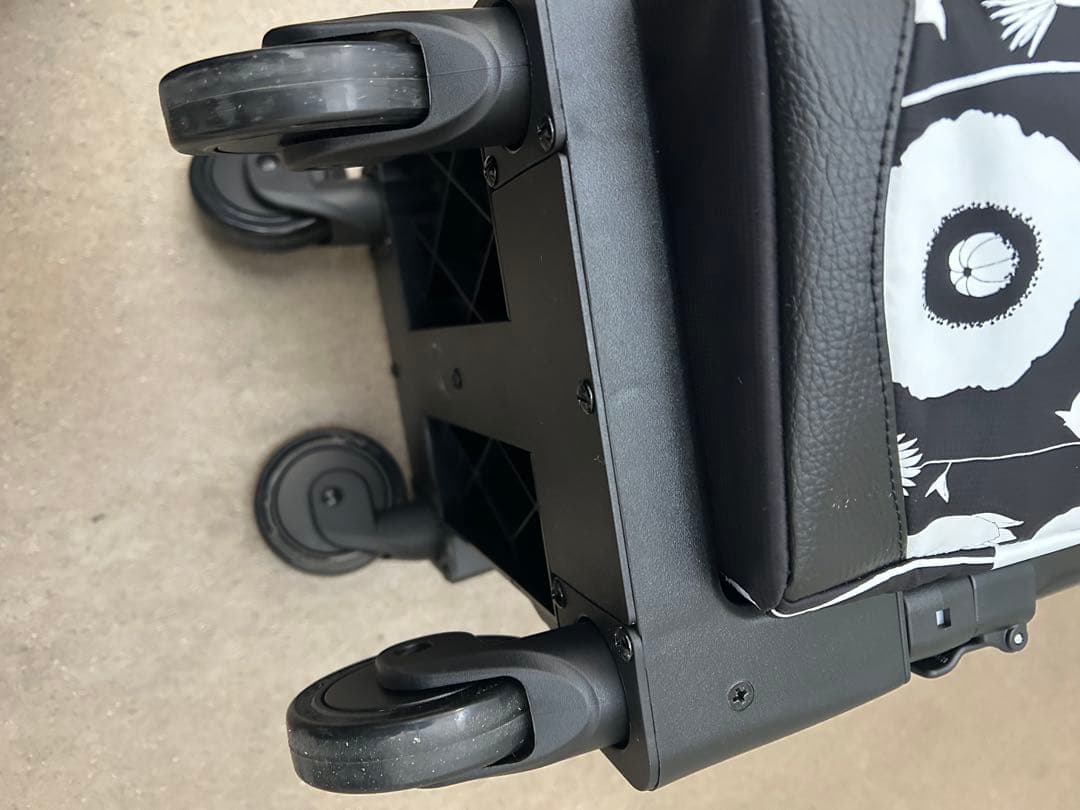 スワニーキャリーバッグLサイズ　中原淳一コラボ