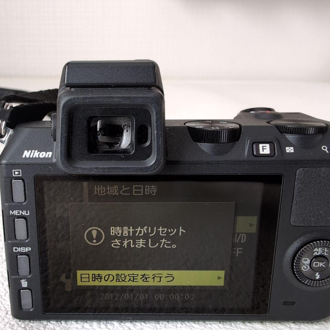 NIKON 1 V2 10-100ズームレンズ付き　ジャンク品