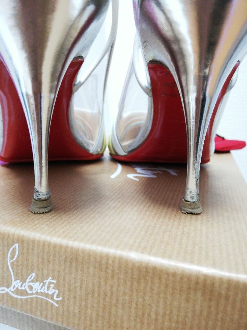 お値下げ!!★ルブタン★パンプス　PVCサンダル