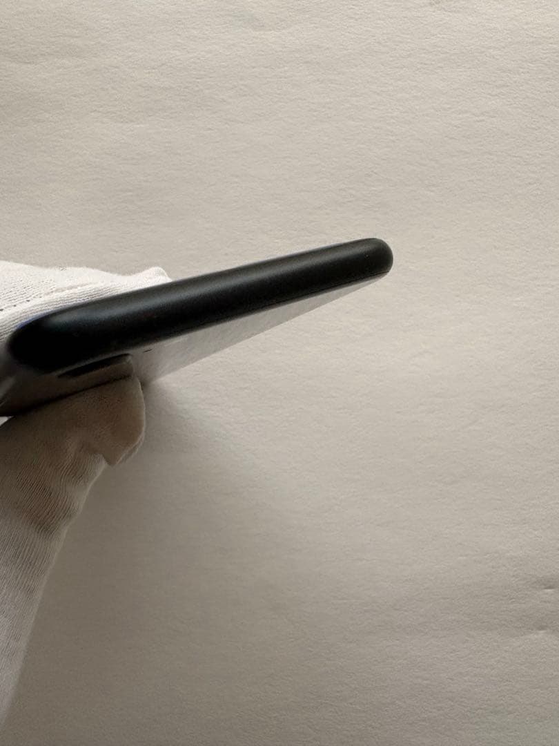 iPhoneSE(第三世代) 64GB