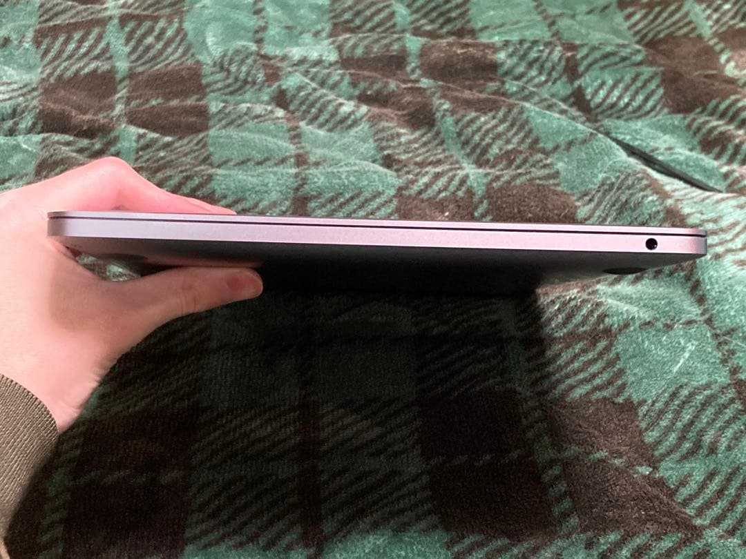 MacBookPro 13インチ M1 8GB 512GB 週末値下げ中