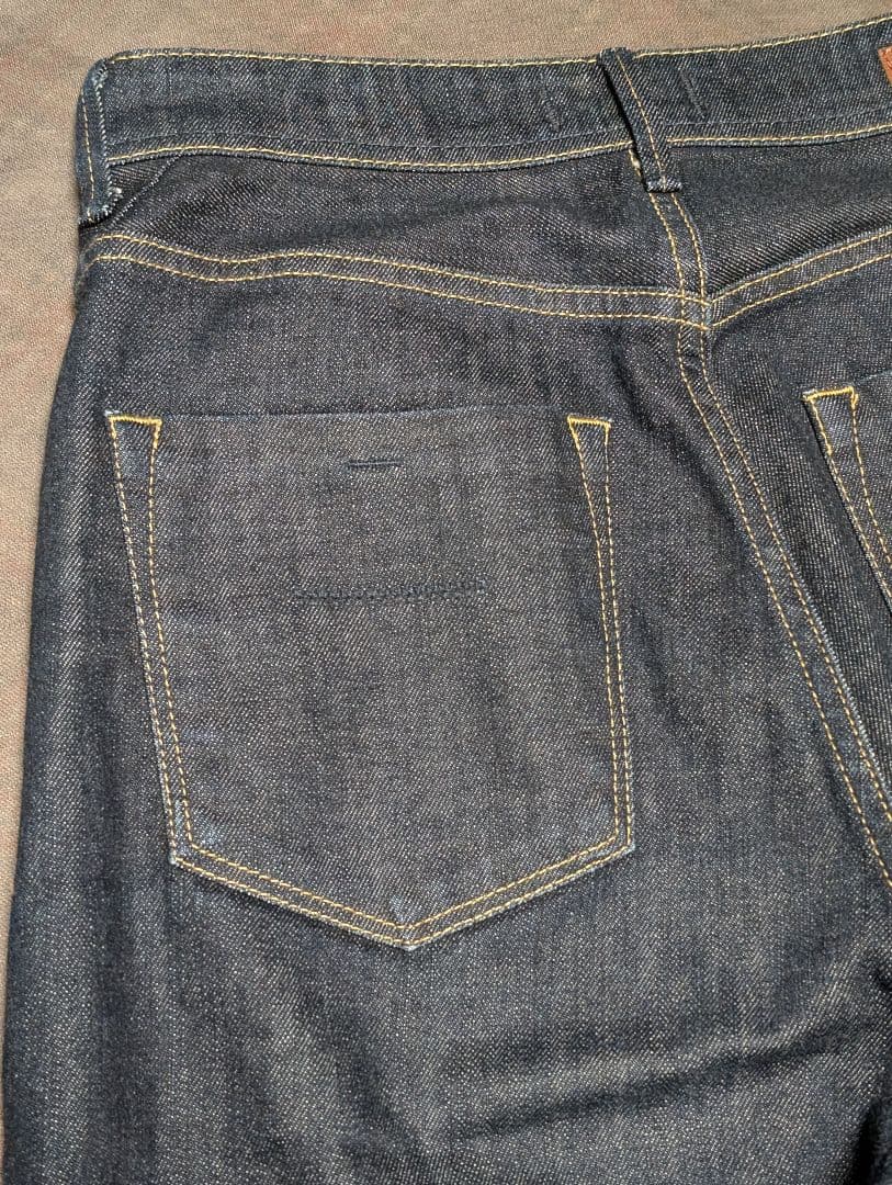 美品 ヤヌーク デニム LEA ボーイズストレート ジーンズ OWI 26