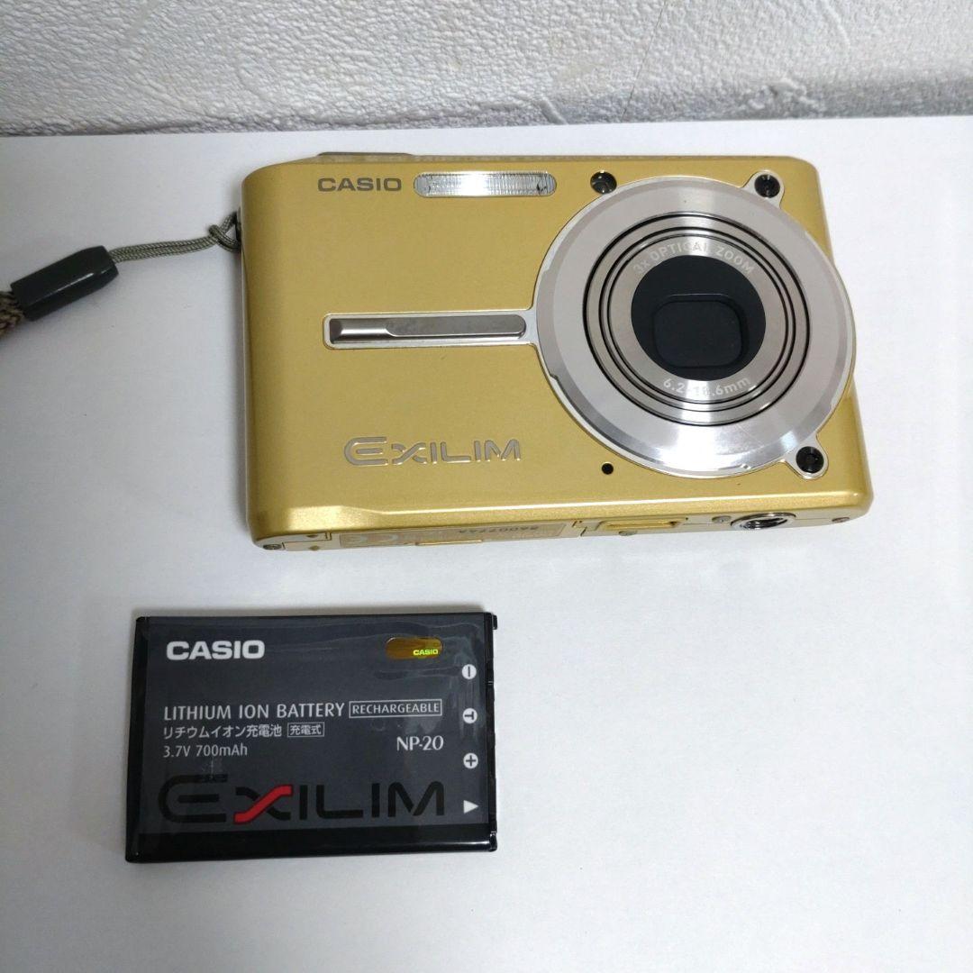 カシオ　CASIO EXILIM EX-S600　デジカメ　ケース付き