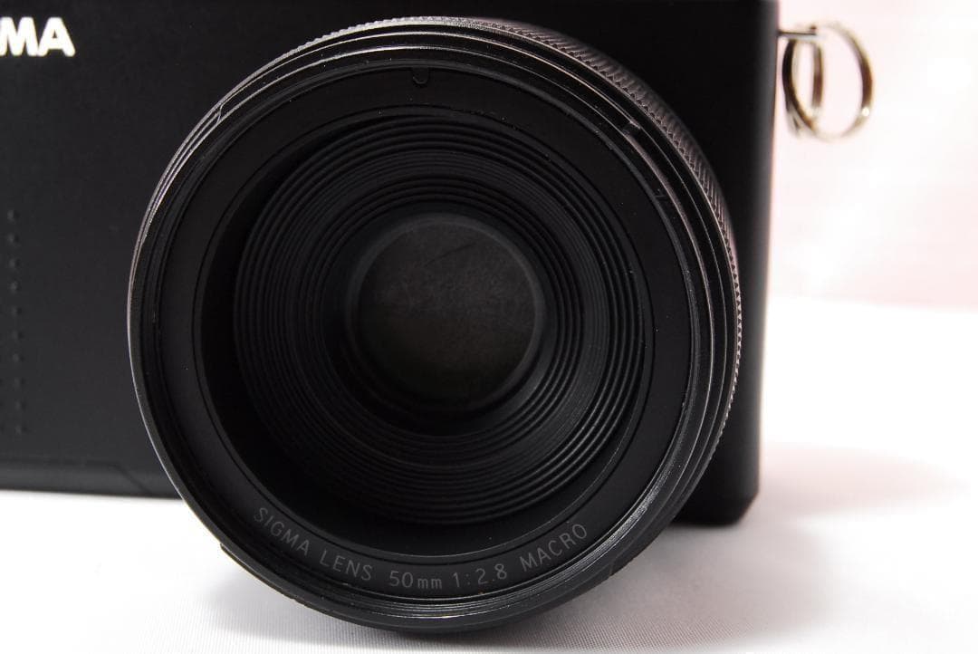 〓訳あり品〓シグマ SIGMA DP3 Merrill コンパクトデジタルカメラ