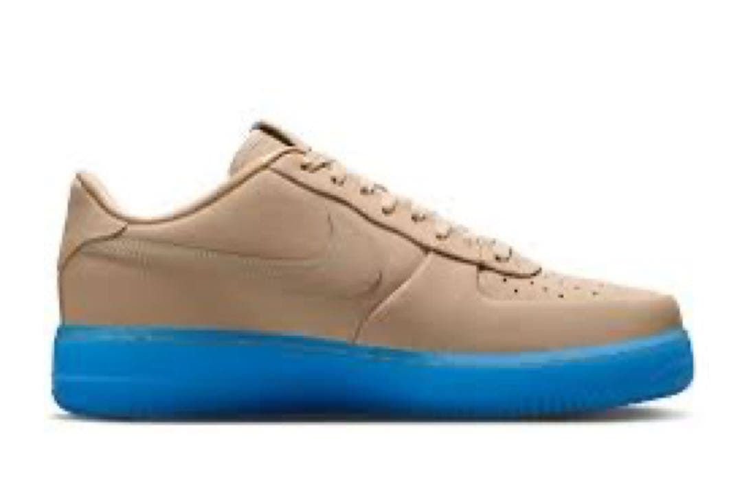 Kobe Bryant × Nike Air Force 1