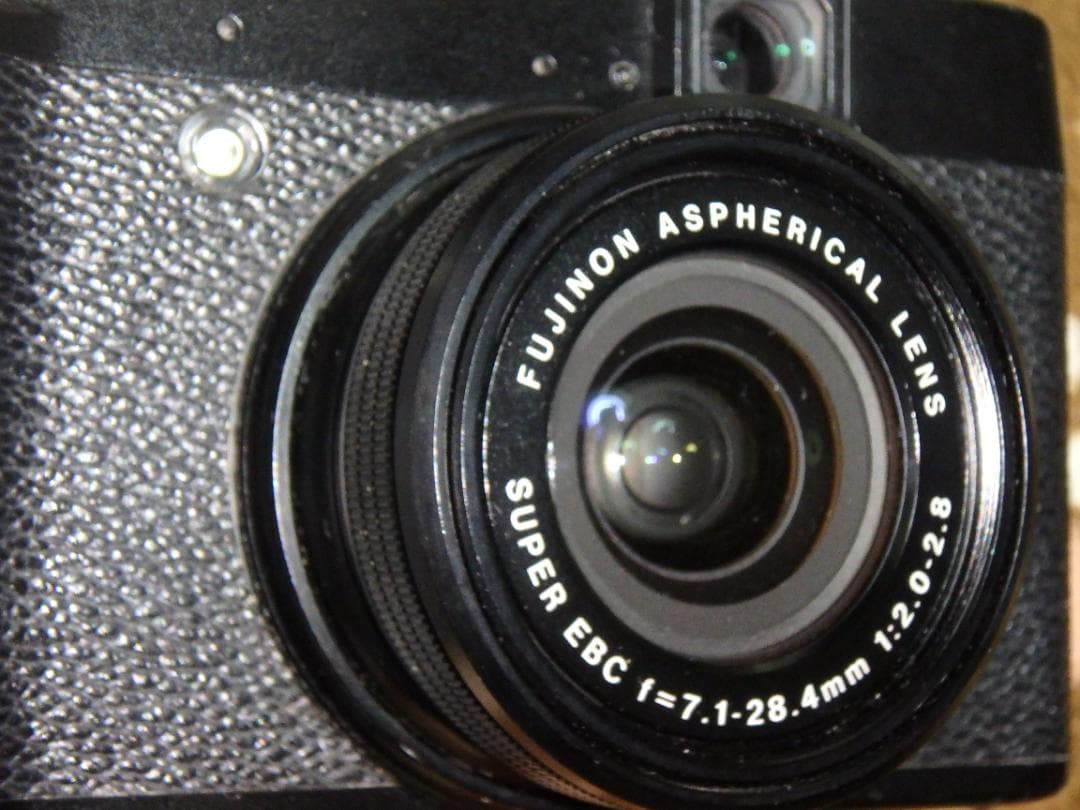 動作品 FUJIFILM FS X10 デジタルカメラ
