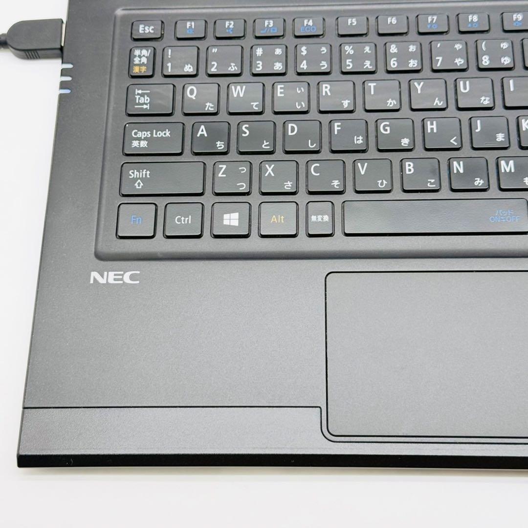 ノートパソコン NEC CORE i7 メモリ8GB SSD128GB